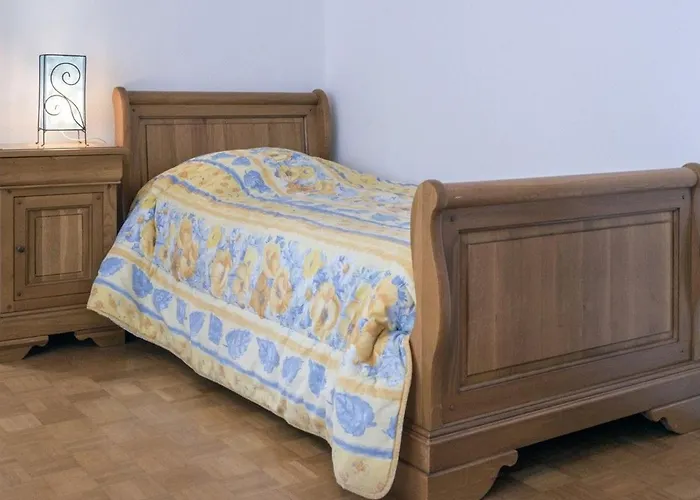 Gite Pour 12 Face Au Chateau De Thillombois Avec Jardin, Cheminee Et Equipements Pmr - Fr-1-585-38