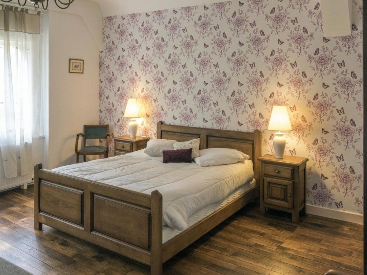 Holiday home Pour 12 Face Au Chateau De Avec Jardin, Cheminee Et Equipements Pmr - Fr-1-585-38