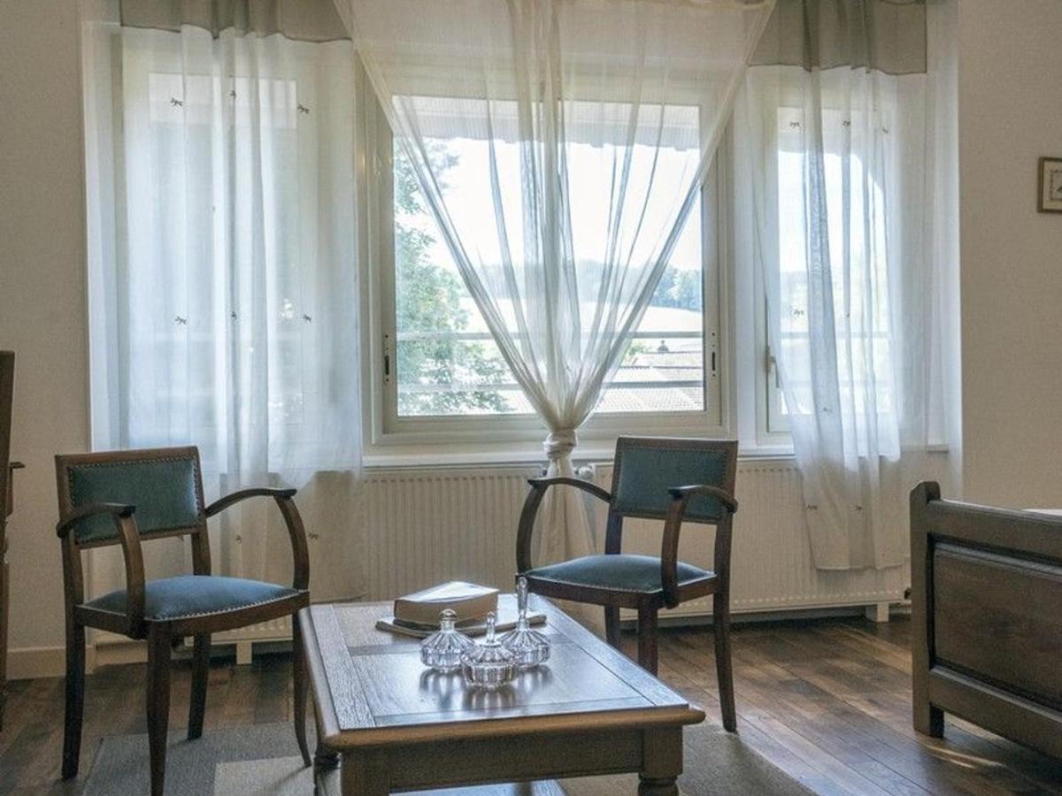 Holiday home Pour 12 Face Au Chateau De Avec Jardin, Cheminee Et Equipements Pmr - Fr-1-585-38